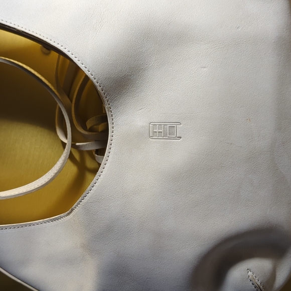 Jimmy Choo soft leather egg shell handbag - Picture 3 of 7